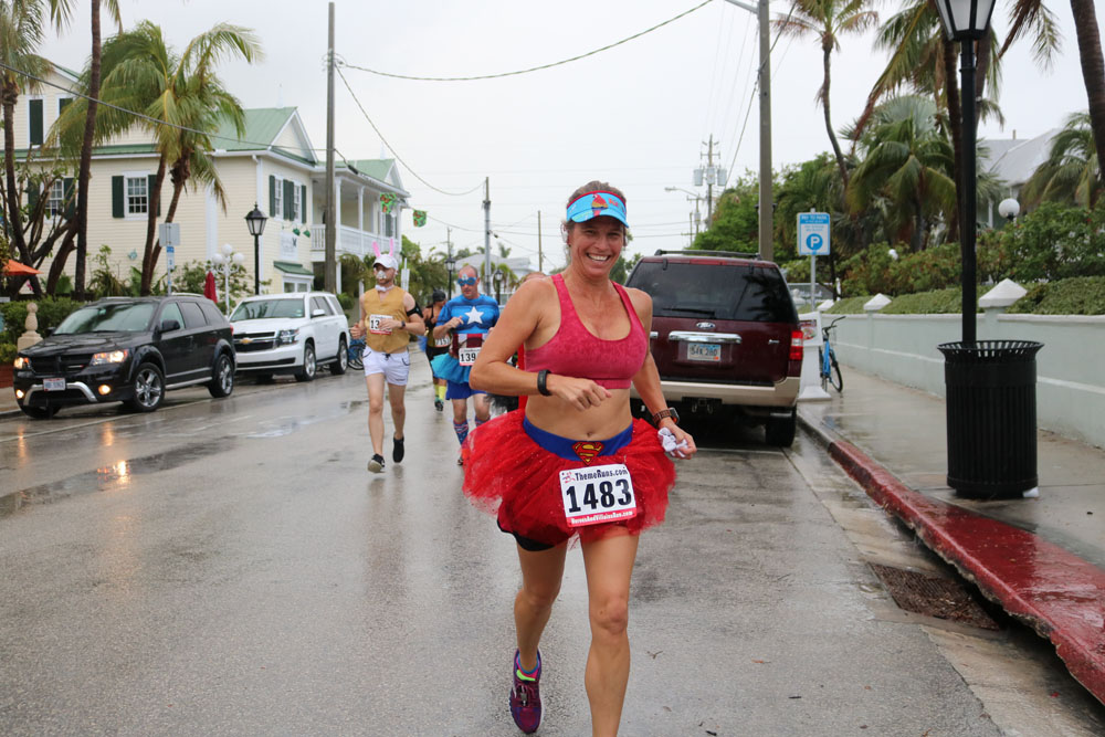 Heroes and Villains 5K 2017 photo - Duval Street, Key West